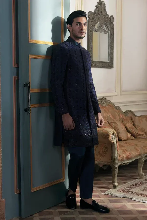 Pakistani Groom Dress In Jamawar Blue Sherwani Style - Image 3